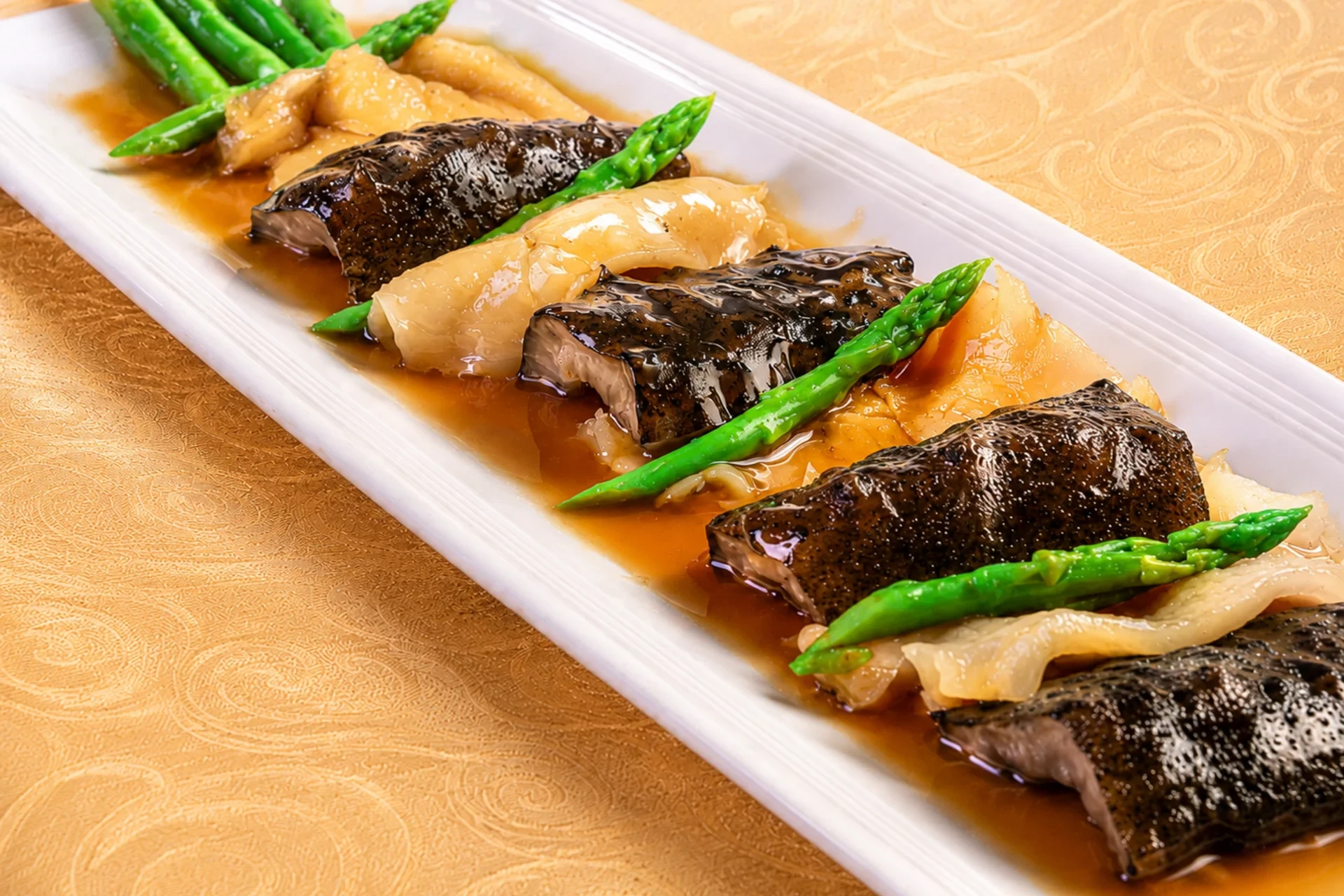 Enjoy 50% OFF Sea Cucumber WIth Fish Maw