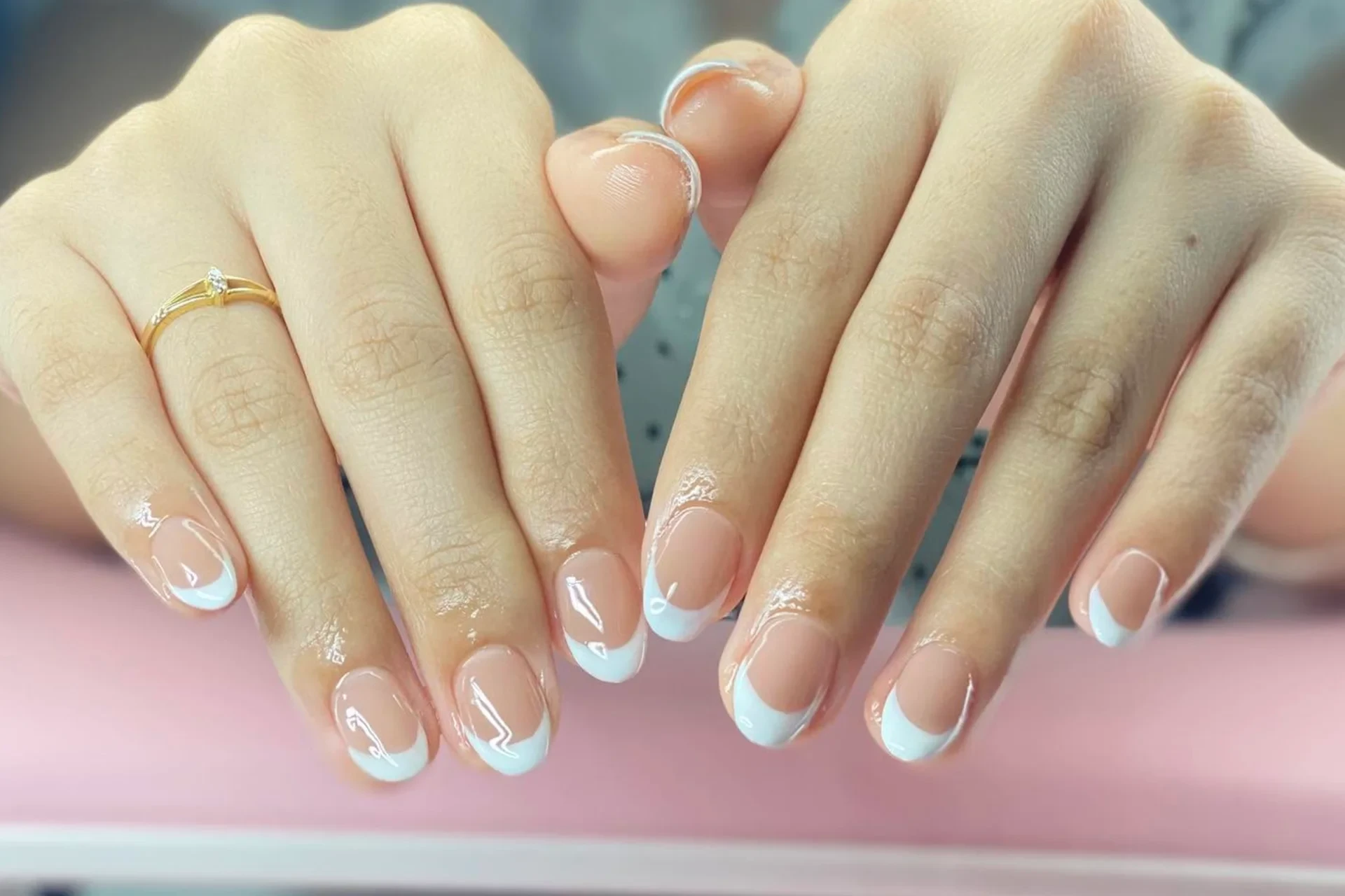 Get ₱100 OFF on All Nail Services!