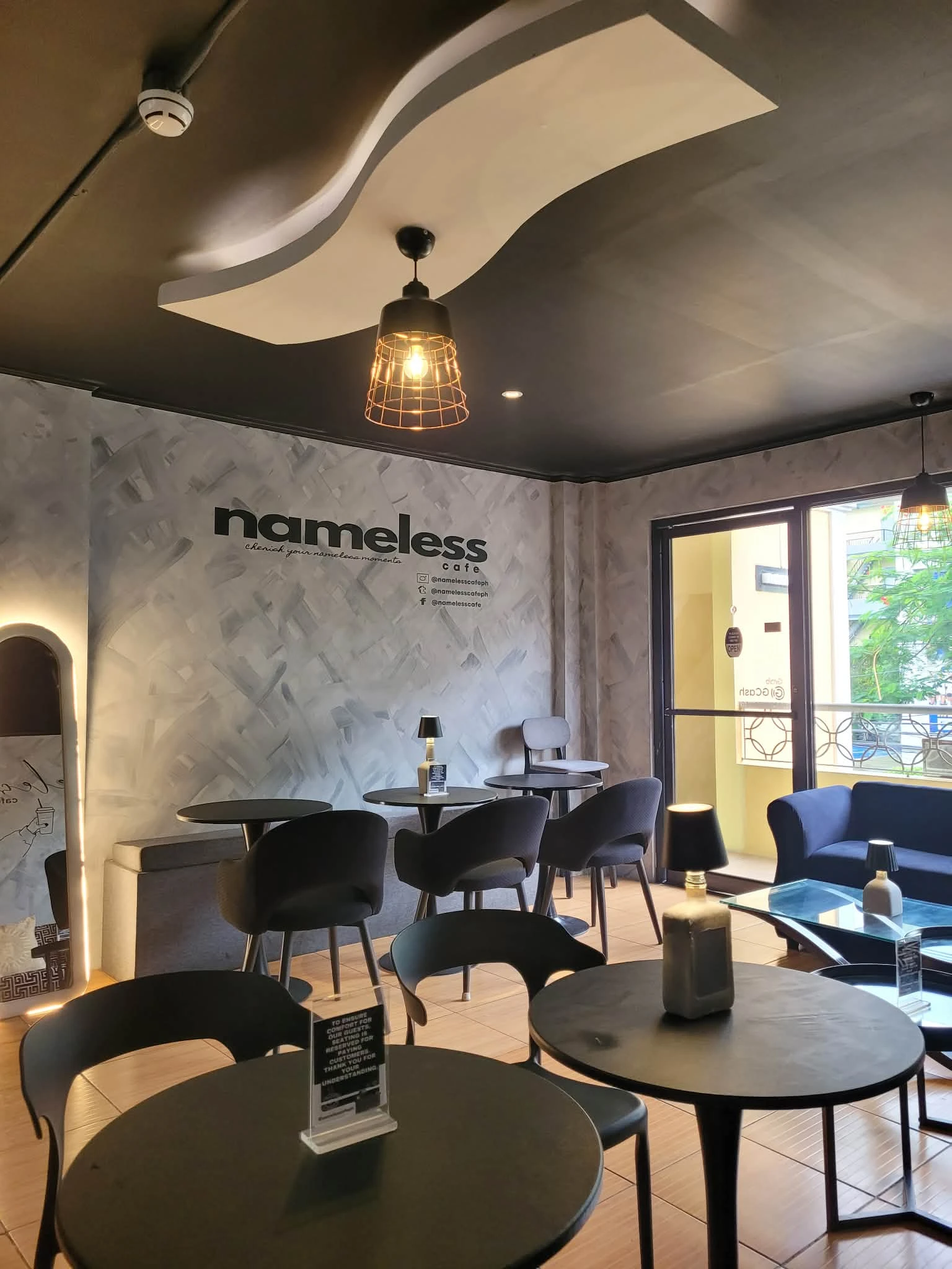 Nameless Cafe